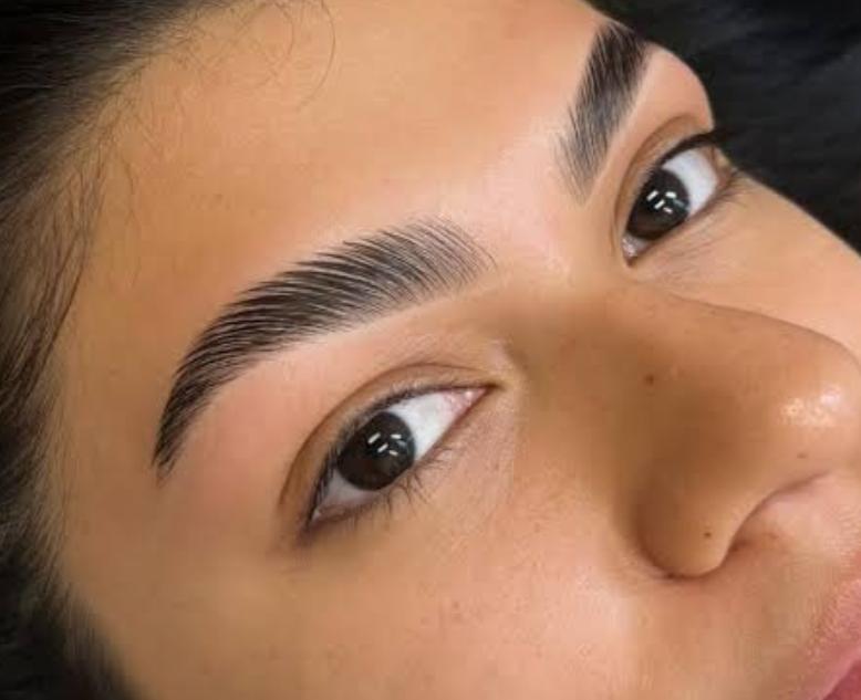Brow Lamination + Design